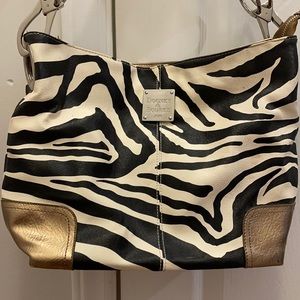 Dooney & Bourke Purse